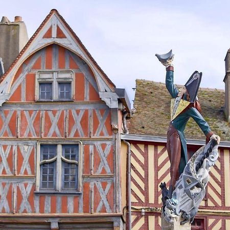 Le Tricolore Auxerre Dış mekan fotoğraf